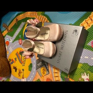 Stuart Weitzman baby Jana shoes